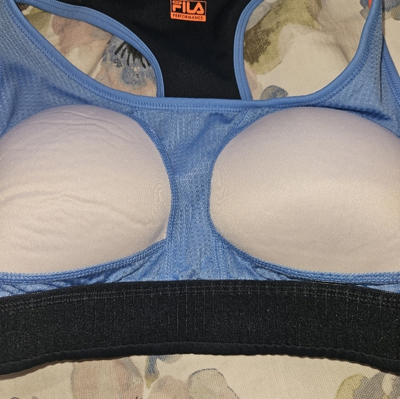 Fila Womans Sports Bra Size S - Picture 5 of 9